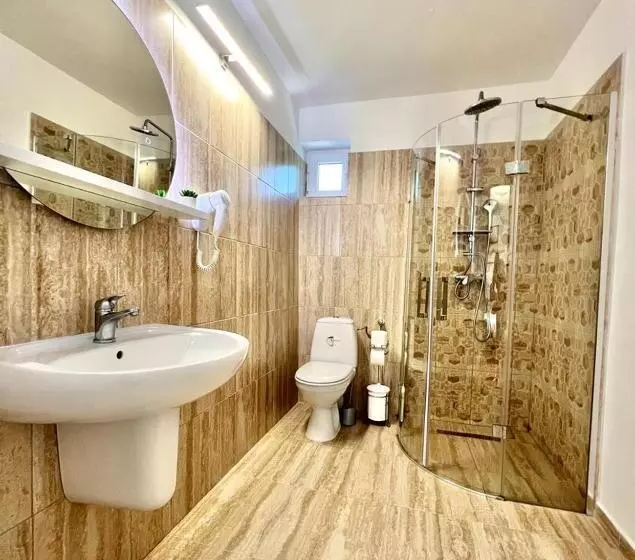 پانسیون House75