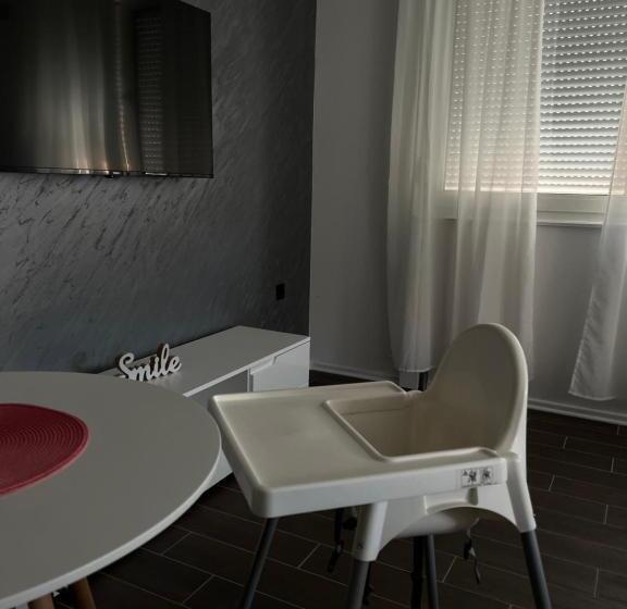 پانسیون Villa Symphony