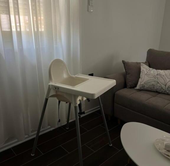 پانسیون Villa Symphony