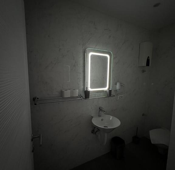 پانسیون Villa Symphony