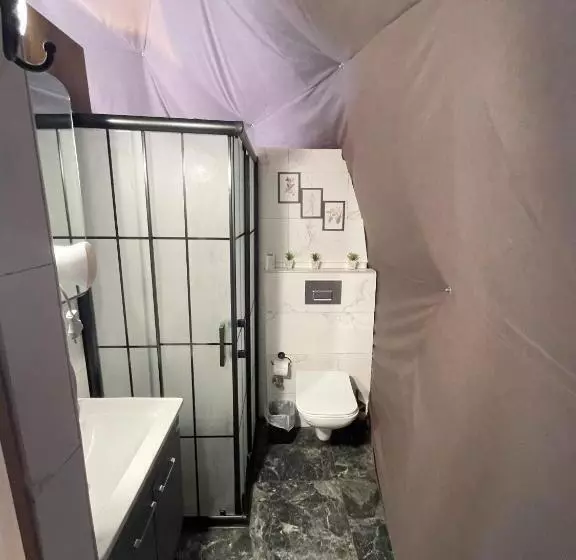 リゾートホテル Green World Glamping