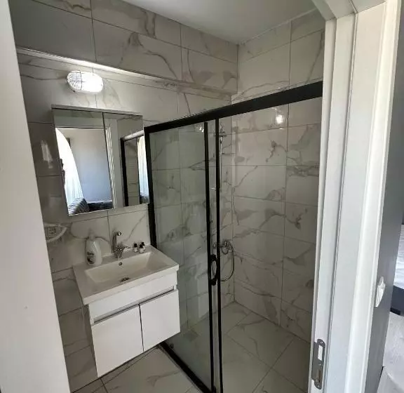 Arena Resort Otel Kagıthane