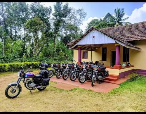 Aamiaismajoitus (B&B) Coffee Estate Vintage Home Stay