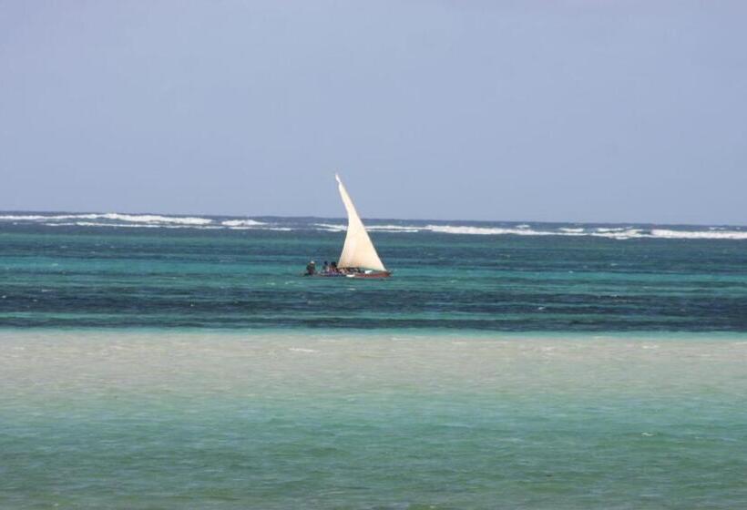 تختخواب و صبحانه Kipepeo Guest House