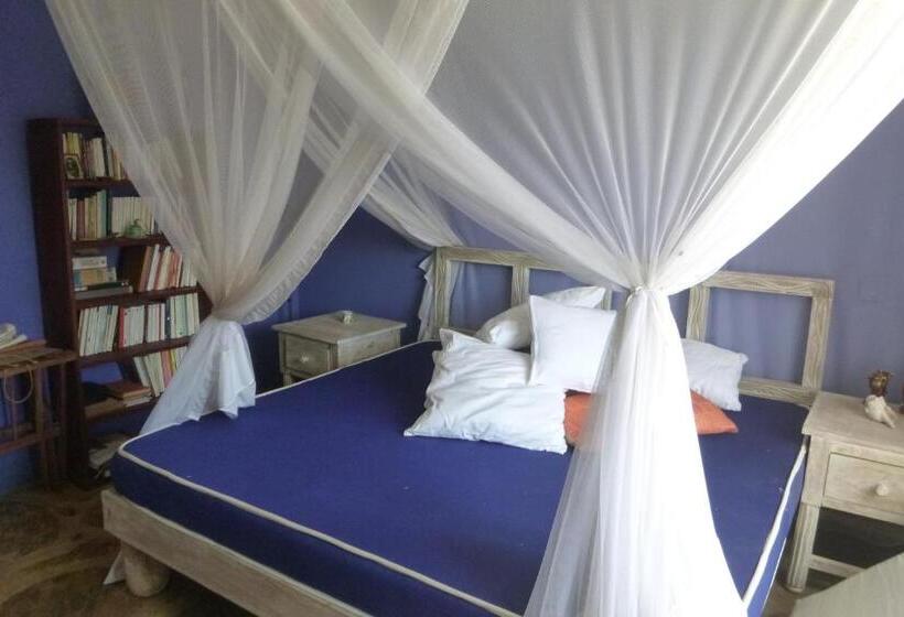 تختخواب و صبحانه Kipepeo Guest House