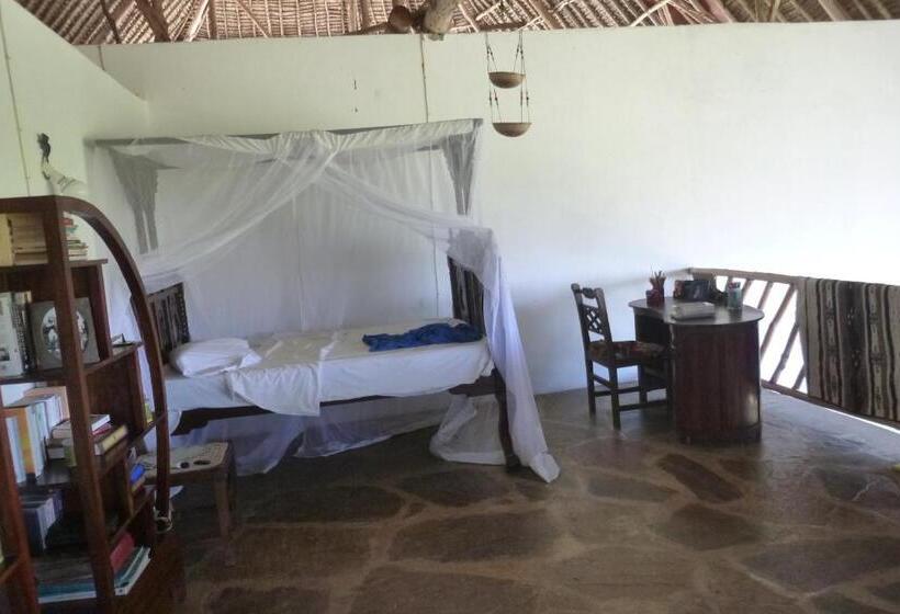 تختخواب و صبحانه Kipepeo Guest House