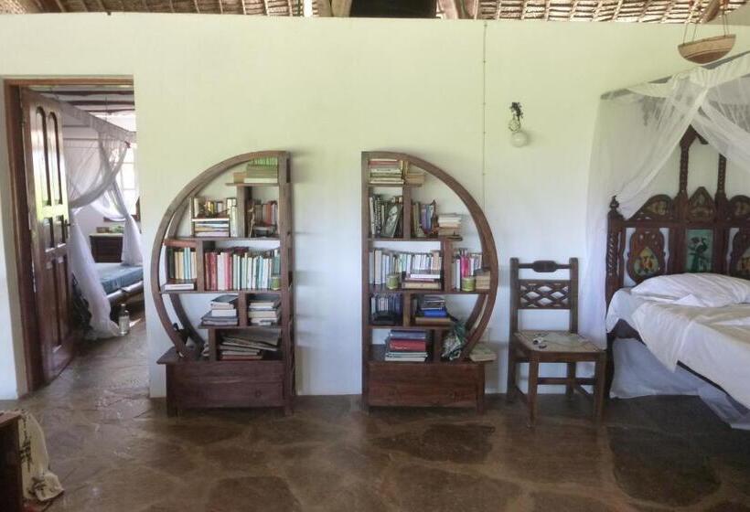 تختخواب و صبحانه Kipepeo Guest House