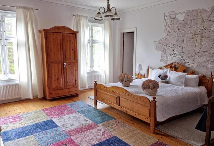 تختخواب و صبحانه Lantliv I österjörn