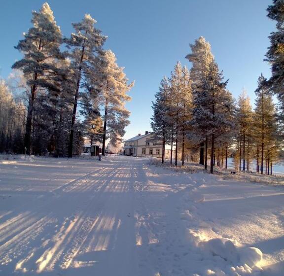 تختخواب و صبحانه Lantliv I österjörn