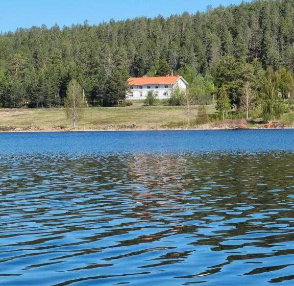 تختخواب و صبحانه Lantliv I österjörn