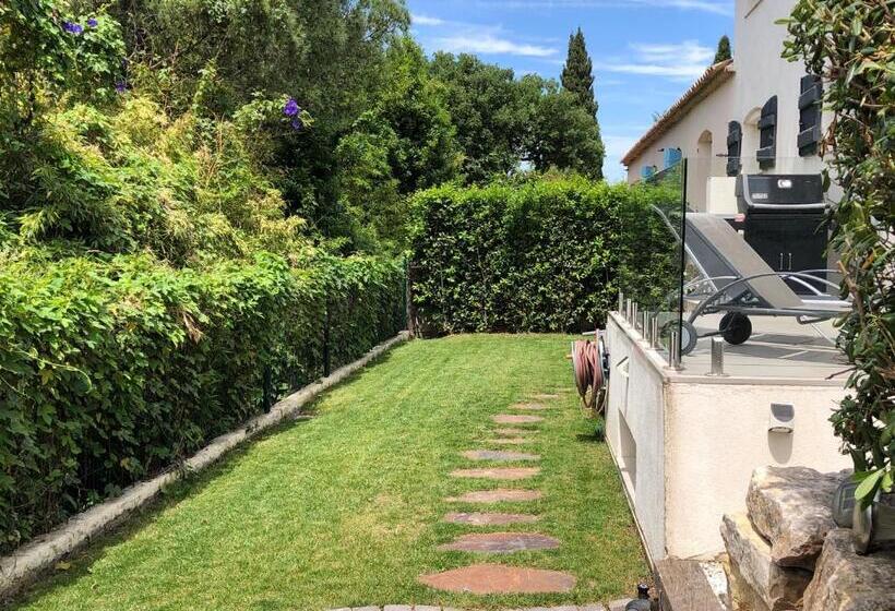 צימר Très Belle Chambre D Hôte à La Chapelle Sainte Anne