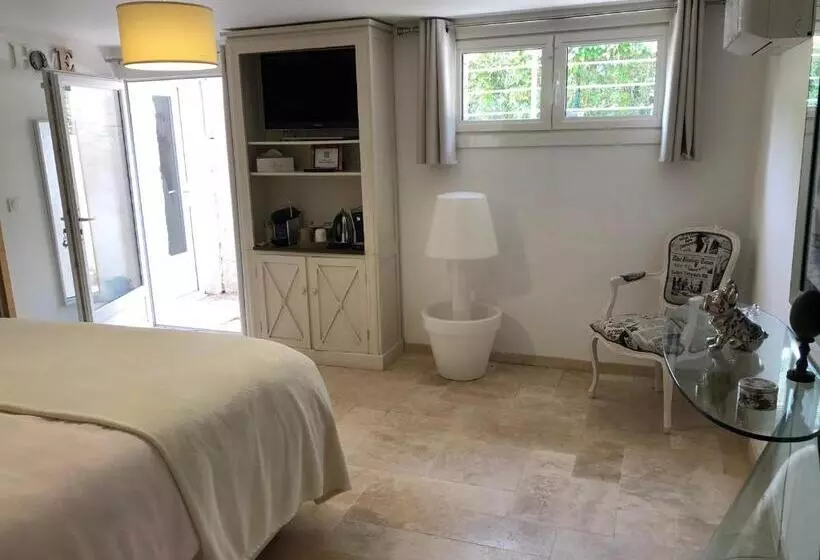 ベッドアンドブレックファースト Très Belle Chambre D Hôte à La Chapelle Sainte Anne