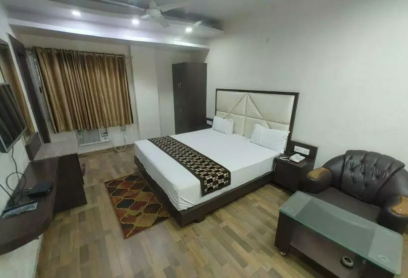 Hotel Rahi