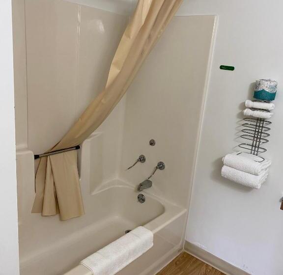 فندق The Hemlock Inn