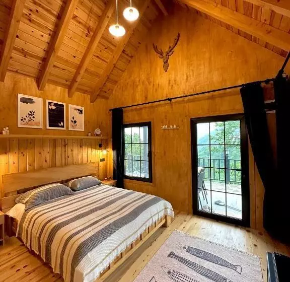 Aamiaismajoitus (B&B) Varya Tatil Köyü