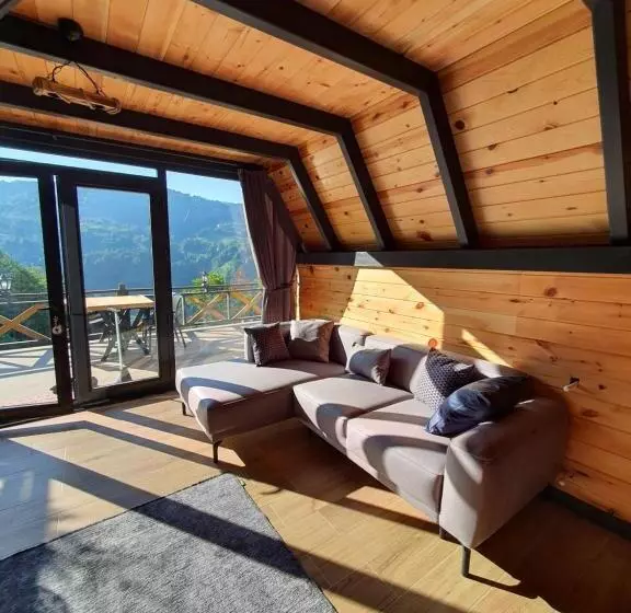 Aamiaismajoitus (B&B) Varya Tatil Köyü