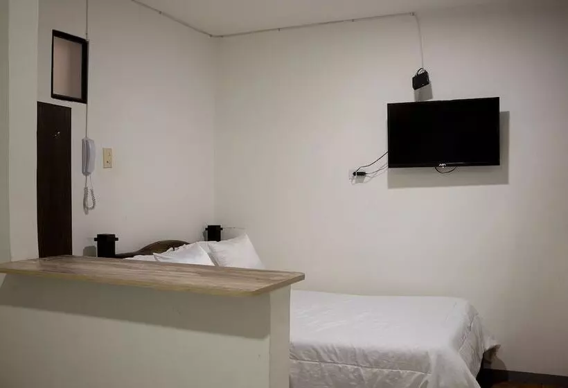 ホテル Ayenda Marana