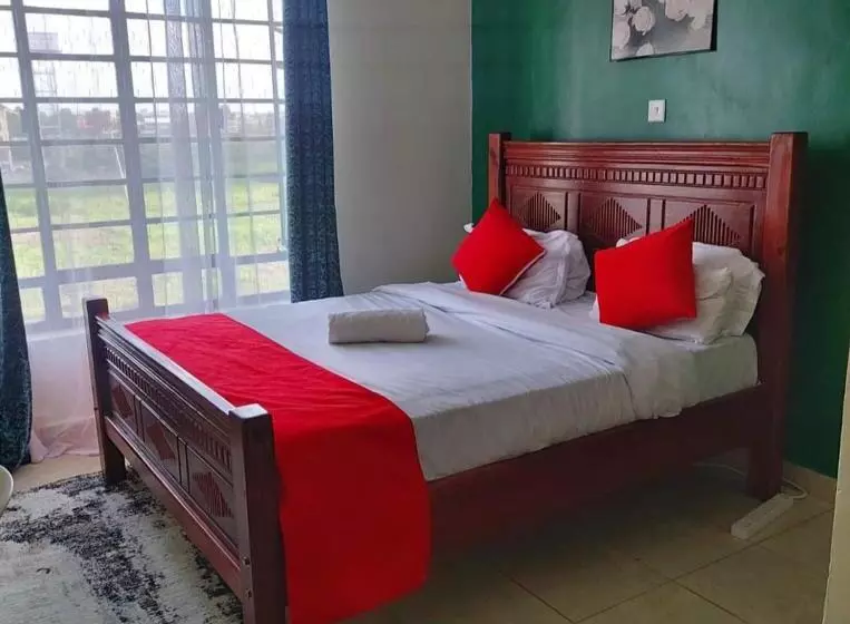 هتل Deckar City B&b