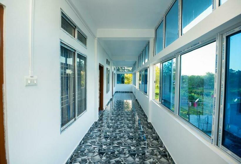 호텔 Jungle Star Mansion