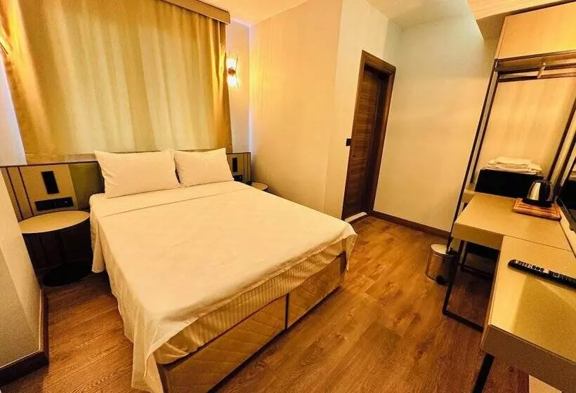 ホテル Nice Royal Suite