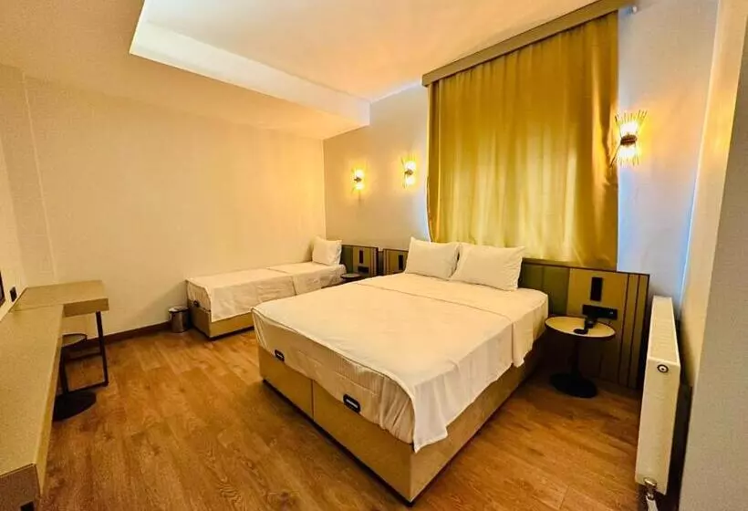 ホテル Nice Royal Suite