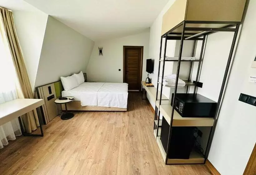 ホテル Nice Royal Suite