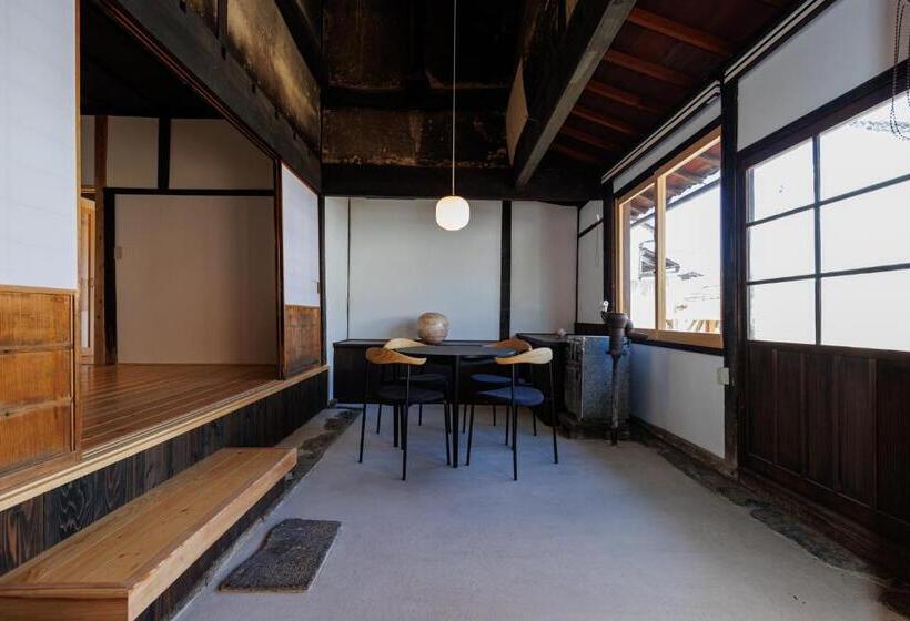 Пансион 萩・城下町の宿　椿庵