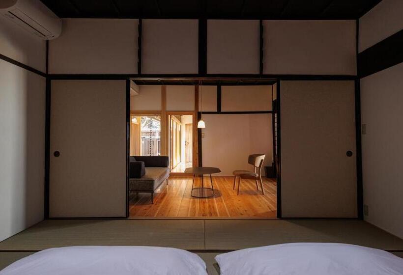 Пансион 萩・城下町の宿　椿庵