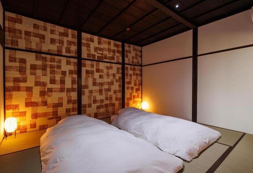 Пансион 萩・城下町の宿　椿庵