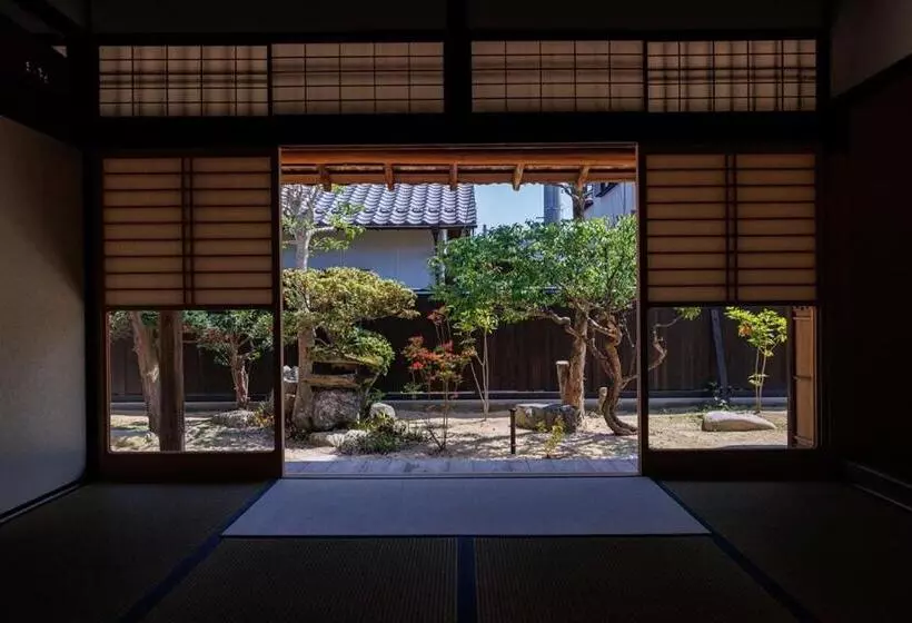 Majatalo 萩・城下町の宿　椿庵