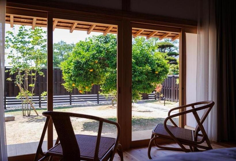 Пансион 萩・城下町の宿　椿庵