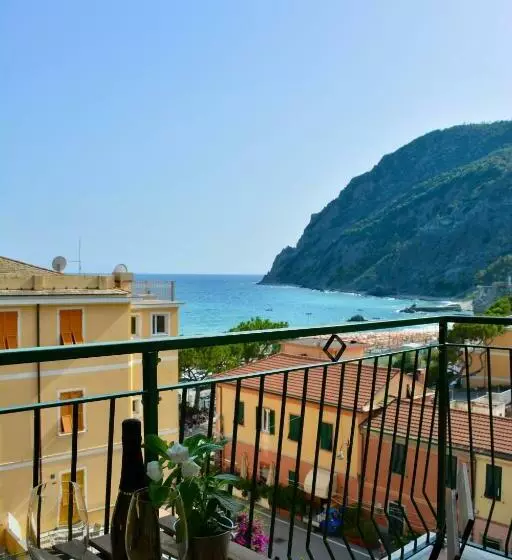 پانسیون Monterosso Rooms
