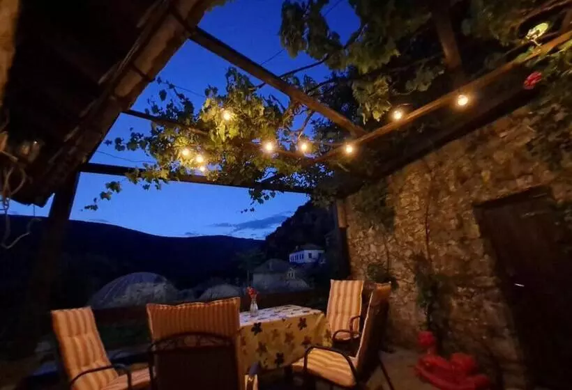 هاستل Guest House Pocitelj