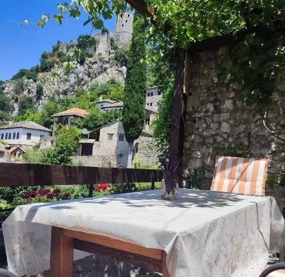 هاستل Guest House Pocitelj