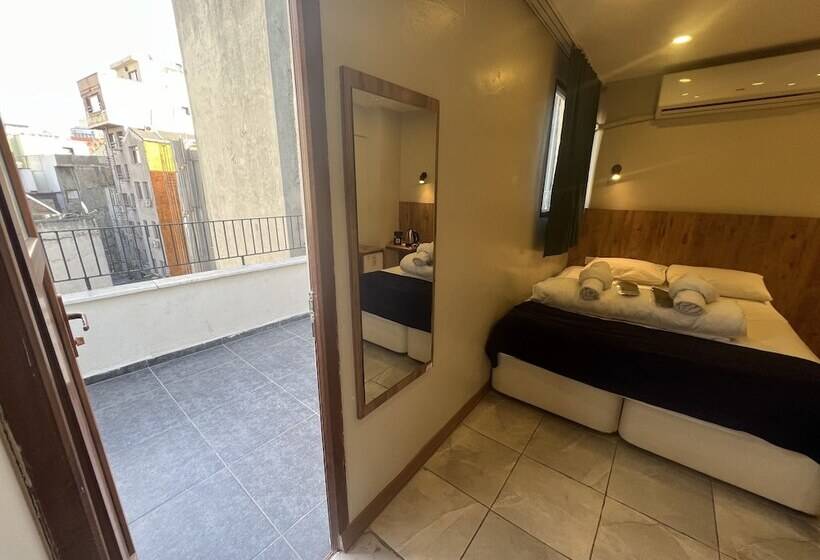 هتل Taksim Eymen Palace