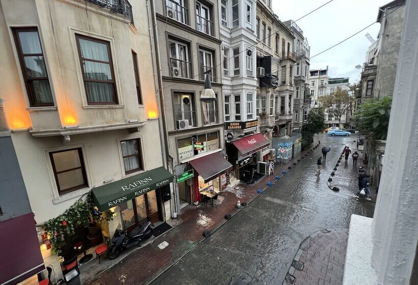 هتل Taksim Eymen Palace