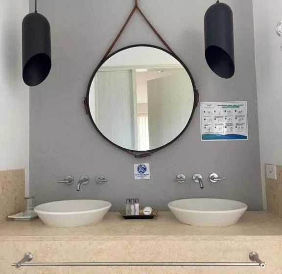 Lake House Resort Country Club & Spa