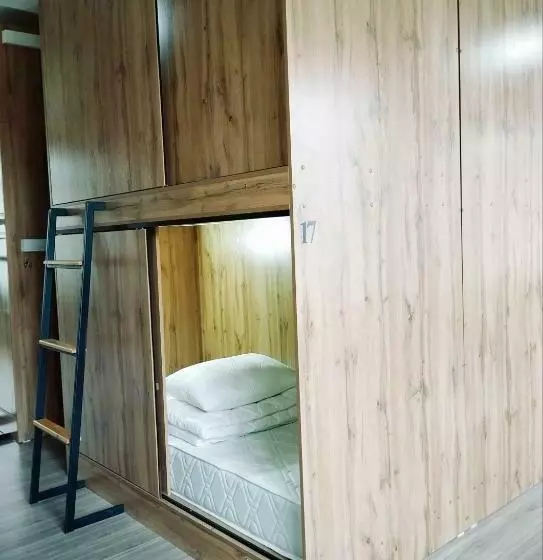 Salma Capsule Hostel