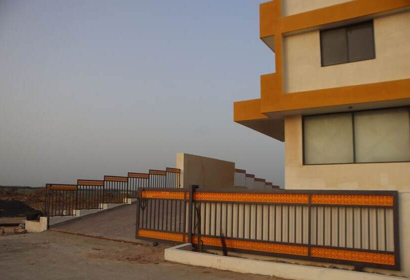 The Sky Comfort Beach Hotel, Dwarka