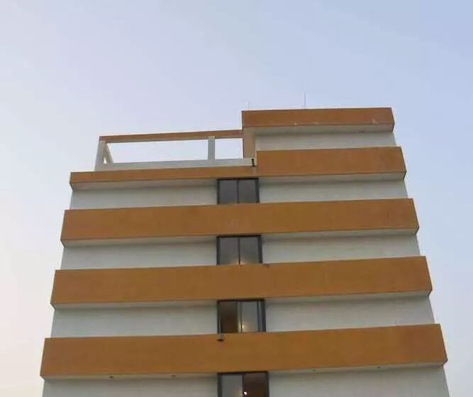 The Sky Comfort Beach Hotel, Dwarka