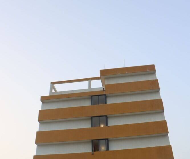 The Sky Comfort Beach Hotel, Dwarka
