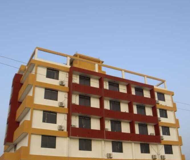 The Sky Comfort Beach Hotel, Dwarka