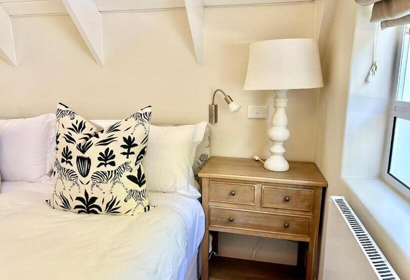 Пансион Adrift Guesthouse St Francis Bay