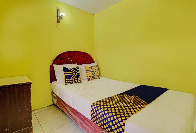 Spot On 92667 Hotel Kopeng Indah 1