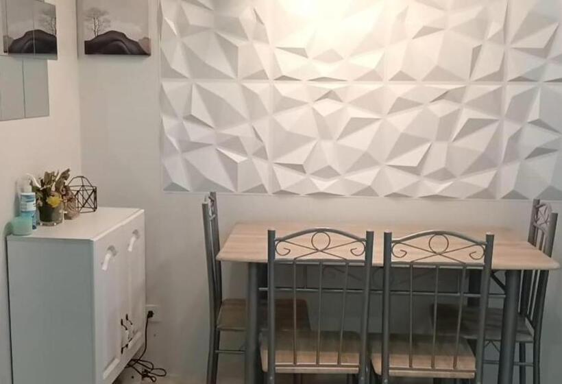 2 Bedrooms At Urban Deca