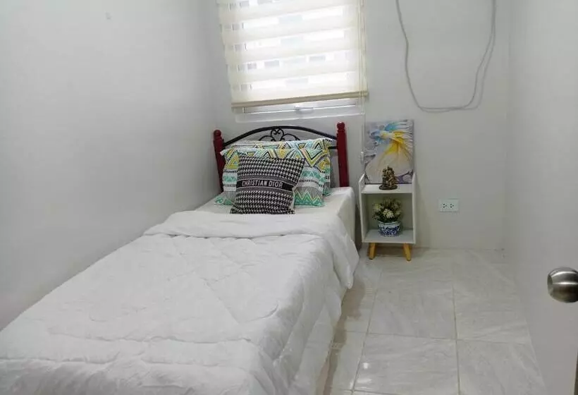 2 Bedrooms At Urban Deca
