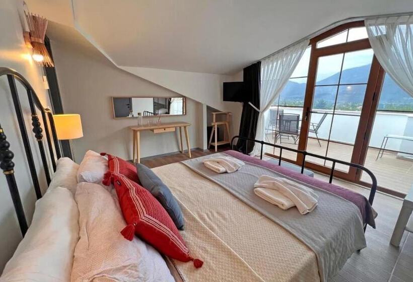 住宿加早餐  The Vera Residence