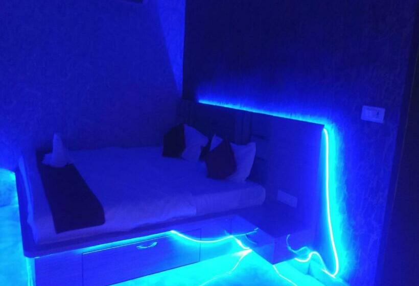 Collection O Hotel Maatrika And Banquets