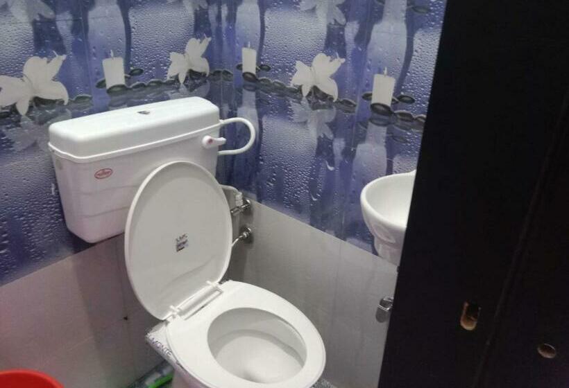 Collection O Hotel Maatrika And Banquets