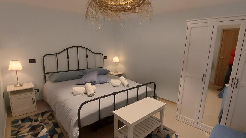 تختخواب و صبحانه Casa Jo